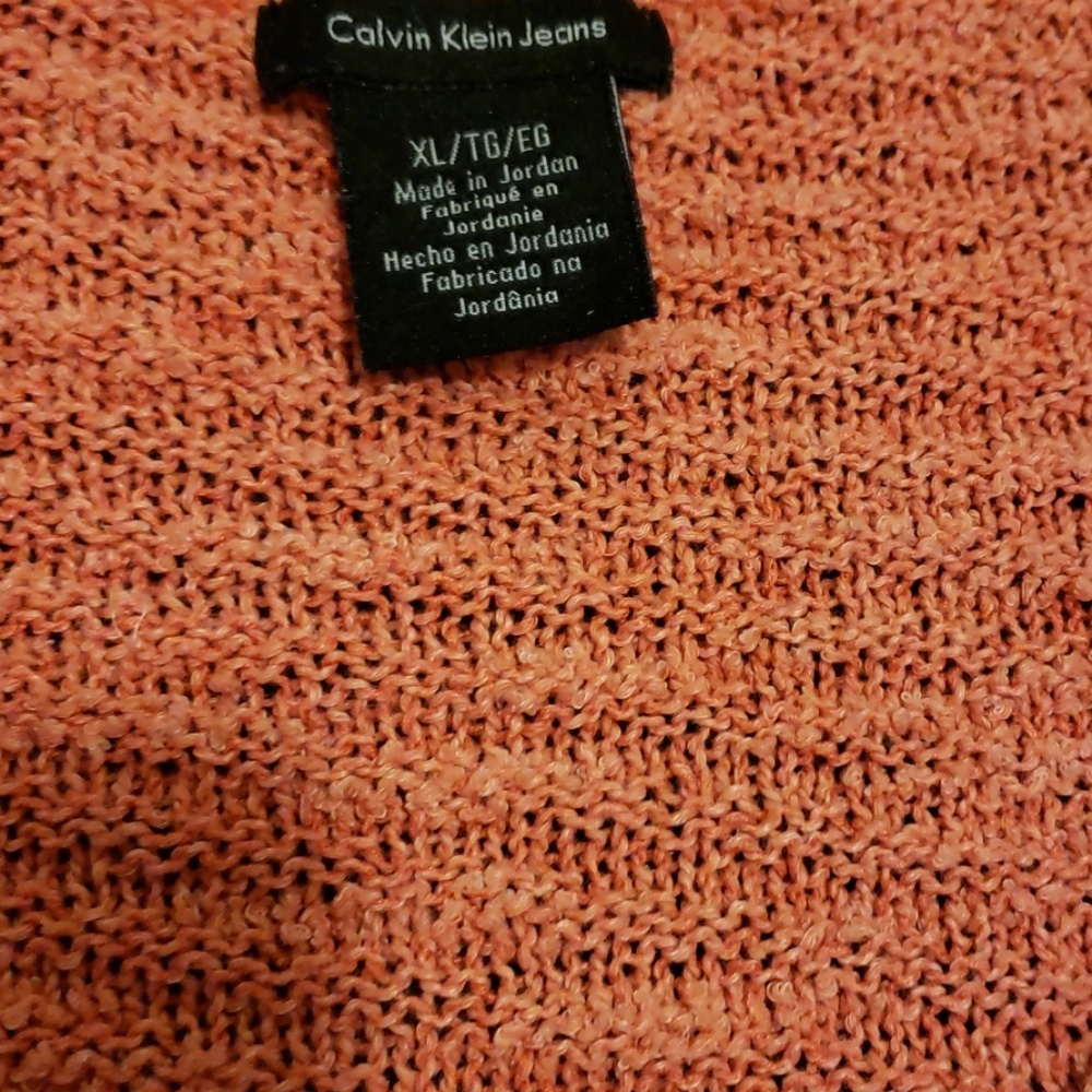 Sweater - Picture 3 of 3